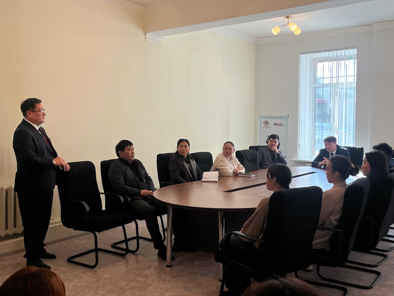 Саяси мәдениетті көтеру күн тәртібіндегі мәселе