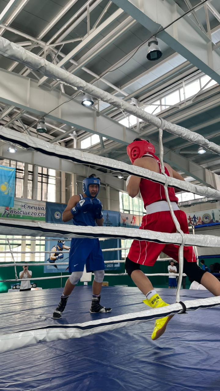 Қайрат Рысқұлбековтің құрметіне арналған бокс турнирі мәресіне жетті